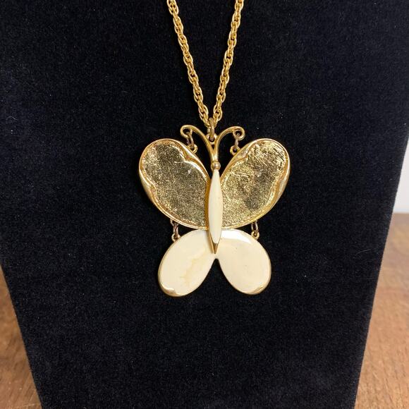 Vintage Enameled ART Arthur Pepper Chunky Gold tone Butterfly Pendant Necklace - Picture 2 of 7